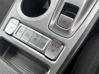 Hyundai KONA 64kWh Premium Auto 5dr 201BHP