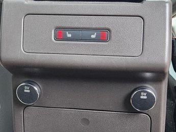 Land Rover Discovery 2.0 SD4 HSE Auto 4WD Euro 6 (s/s) 5dr