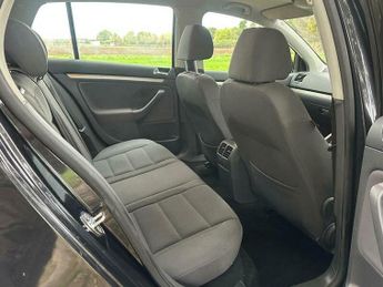 Volkswagen Golf 1.6 FSI Match 5dr