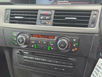 BMW 3 SERIES 3.0 330d M Sport Steptronic Euro 5 2dr