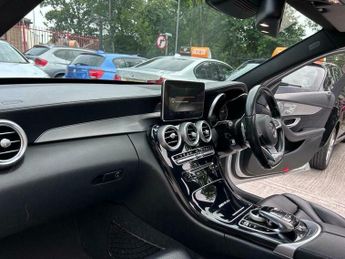 Mercedes-Benz C Class 2.1 C220d AMG Line (Premium Plus) 7G-Tronic+ Euro 6 (s/s) 4dr