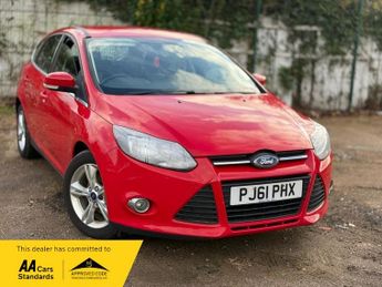 Ford Focus 1.6 Zetec Hatchback 5dr Petrol Manual Euro 5 (125 ps)