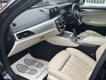 BMW 5 SERIES 2.0 520d M Sport Touring 5dr Diesel Auto Euro 6 (s/s) (190 ps)