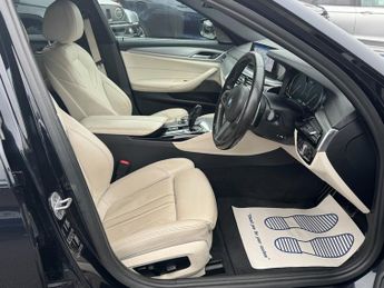 BMW 5 SERIES 2.0 520d M Sport Touring 5dr Diesel Auto Euro 6 (s/s) (190 ps)