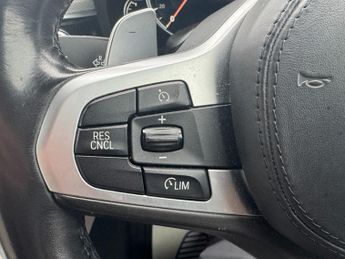 BMW 5 SERIES 2.0 520d M Sport Touring 5dr Diesel Auto Euro 6 (s/s) (190 ps)