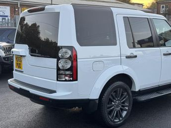 Land Rover Discovery 3.0 SD V6 Graphite SUV 5dr Diesel Auto 4WD Euro 6 (s/s) (256 bhp