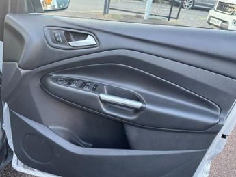 Ford Kuga 2.0 TDCi EcoBlue Titanium X Edition SUV 5dr Diesel Manual AWD Eu