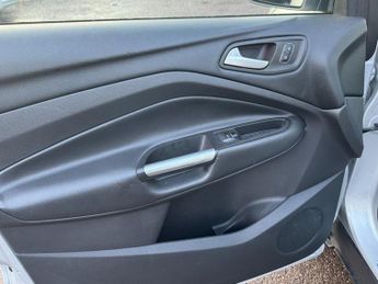 Ford Kuga 2.0 TDCi EcoBlue Titanium X Edition SUV 5dr Diesel Manual AWD Eu