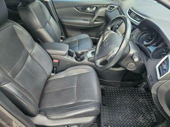 Nissan Qashqai 1.6 dCi Tekna XTRON 2WD Euro 6 (s/s) 5dr