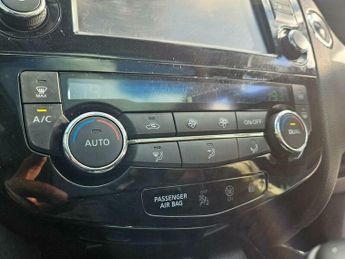 Nissan Qashqai 1.6 dCi Tekna XTRON 2WD Euro 6 (s/s) 5dr