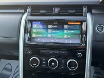 Land Rover Discovery 2.0 SD4 HSE Luxury SUV 5dr Diesel Auto 4WD Euro 6 (s/s) (240 ps)