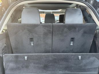 Land Rover Discovery 2.0 SD4 HSE Luxury SUV 5dr Diesel Auto 4WD Euro 6 (s/s) (240 ps)