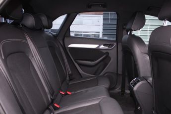 Audi Q3 TFSI S LINE EDITION