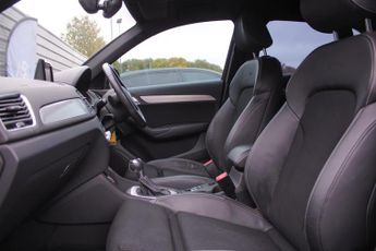 Audi Q3 TFSI S LINE EDITION