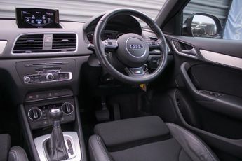 Audi Q3 TFSI S LINE EDITION