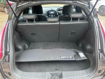 Nissan Juke 1.6 DIG-T Tekna XTRON 4WD Euro 6 5dr