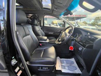 Toyota Alphard 2.4 Hybrid Automatic 7 Seats 5dr ULEZ Free