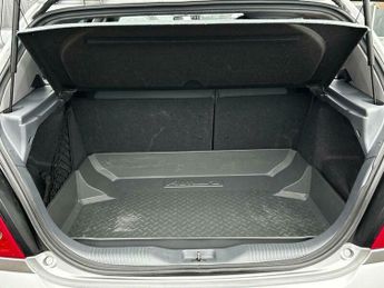 Nissan Almera 1.8 SVE 5dr