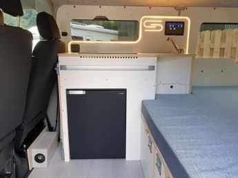 Volkswagen Transporter T32 TDI P/V STARTLINE BMT