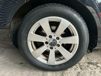 Mercedes C Class C180 KOMPRESSOR BLUEEFFICIENCY SPORT