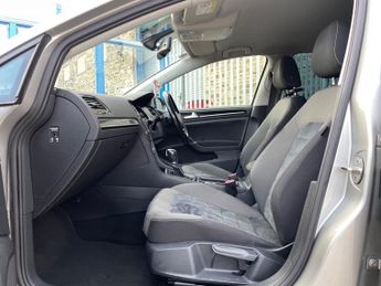 Volkswagen Golf GT 2.0 TDI BLUEMOTION TECHNOLOGY DSG