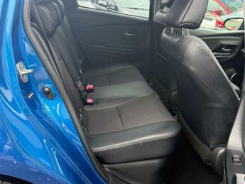 Toyota Yaris 1.5 VVT-h Excel E-CVT Euro 6 5dr (15in Alloy)