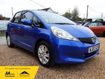 Honda Jazz I-VTEC ES Auto