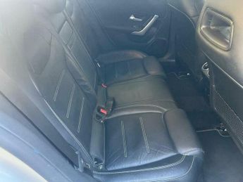 Mercedes-Benz CLA 1.3 CLA250e 15.6kWh AMG Line (Premium) Coupe 8G-DCT Euro 6 (s/s)