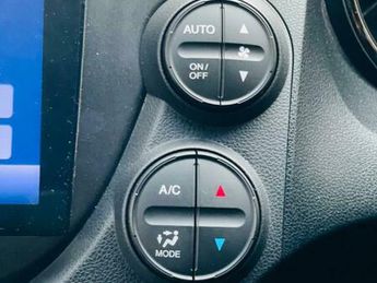 Honda Jazz 1.3h IMA HX-T Hatchback 5dr Petrol Hybrid CVT Euro 5 (102 ps)