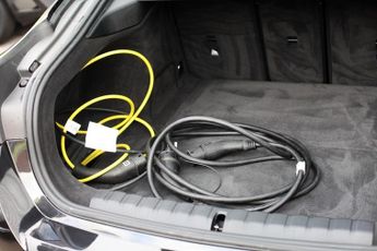 BMW  EDRIVE40 M SPORT