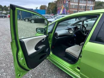 Honda Fit HYBRID GP1 AUTO