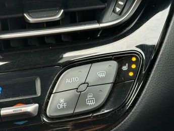 Toyota C-HR 1.8 VVT-h Design SUV 5dr Petrol Hybrid CVT Euro 6 (s/s) (122 ps)