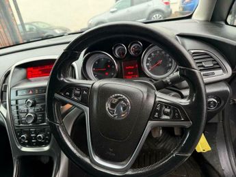 Vauxhall Astra 1.7 CDTi ecoFLEX SE Sports Tourer Euro 5 5dr