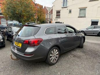 Vauxhall Astra 1.7 CDTi ecoFLEX SE Sports Tourer Euro 5 5dr