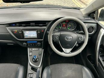 Toyota Auris VVT-I EXCEL