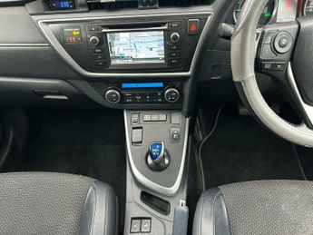 Toyota Auris VVT-I EXCEL