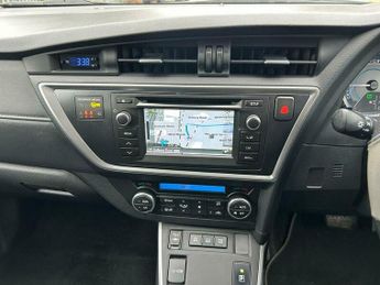 Toyota Auris VVT-I EXCEL