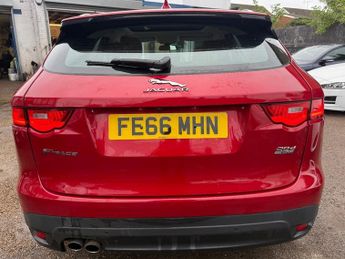 Jaguar F-Pace PORTFOLIO AWD