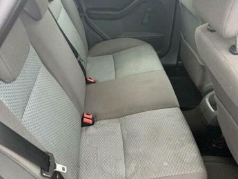 Ford Focus 1.6 Style 5dr