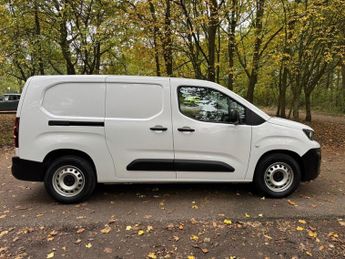 Peugeot Partner PROFESSIONAL PREMIUM PLUS L2