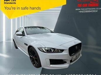 Jaguar XE R-SPORT INGENIUM