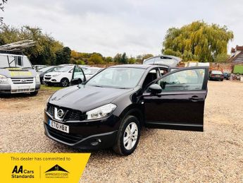 Nissan Qashqai 2.0 Acenta SUV 5dr Petrol CVT 2WD Euro 4 (141 ps)