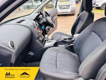 Nissan Qashqai 2.0 Acenta SUV 5dr Petrol CVT 2WD Euro 4 (141 ps)