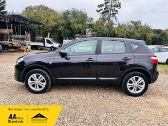 Nissan Qashqai 2.0 Acenta SUV 5dr Petrol CVT 2WD Euro 4 (141 ps)