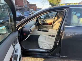 Jaguar XF 3.0d V6 Premium Luxury Auto Euro 5 4dr