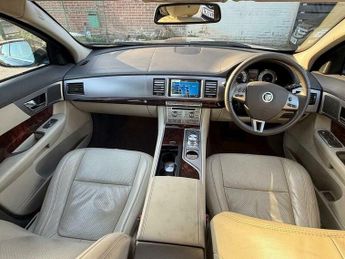 Jaguar XF 3.0d V6 Premium Luxury Auto Euro 5 4dr