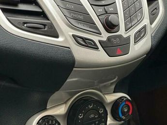 Ford Fiesta 1.25 Zetec 5dr
