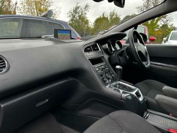 Peugeot 5008 1.6 BlueHDi Allure EAT Euro 6 (s/s) 5dr