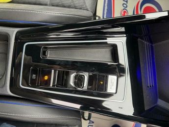 Volkswagen Golf 1.5 eTSI MHEV R-Line DSG Euro 6 (s/s) 5dr