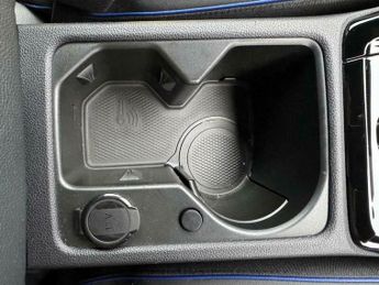 Volkswagen Golf 1.5 eTSI MHEV R-Line DSG Euro 6 (s/s) 5dr